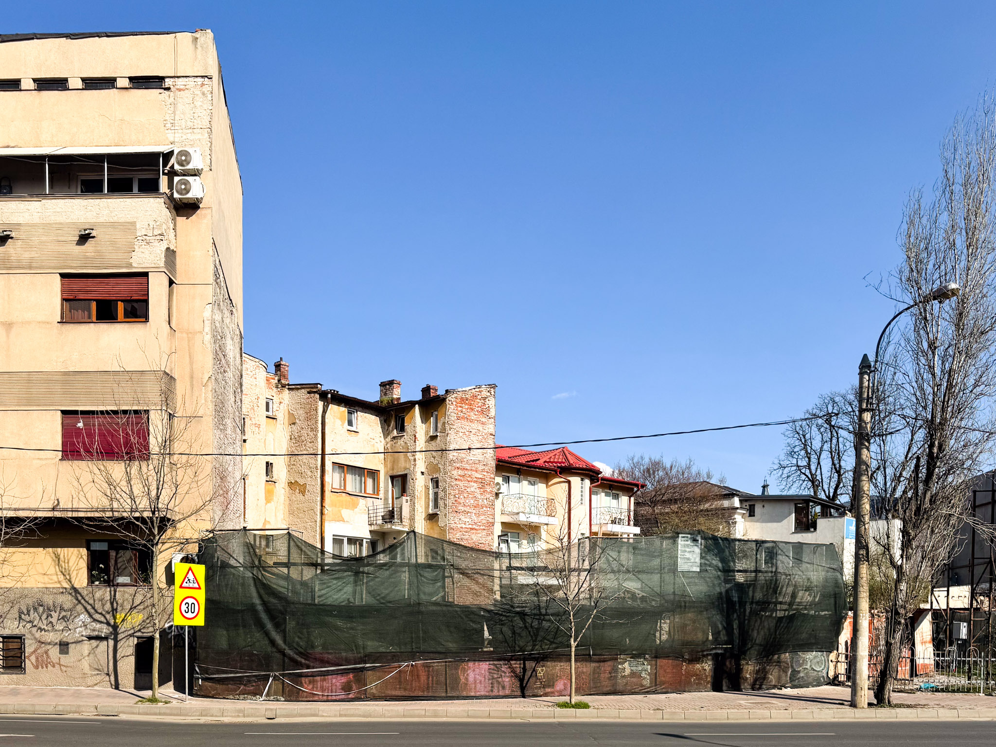 Bd. Mircea Vodă 15 – După ultimul dans